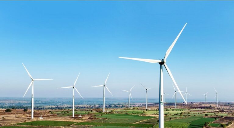 Sembcorp Secures 450MW Wind-Solar Hybrid Project In India